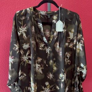 Simply Vera Vera Wang Olive Floral Split-Neck Blouse